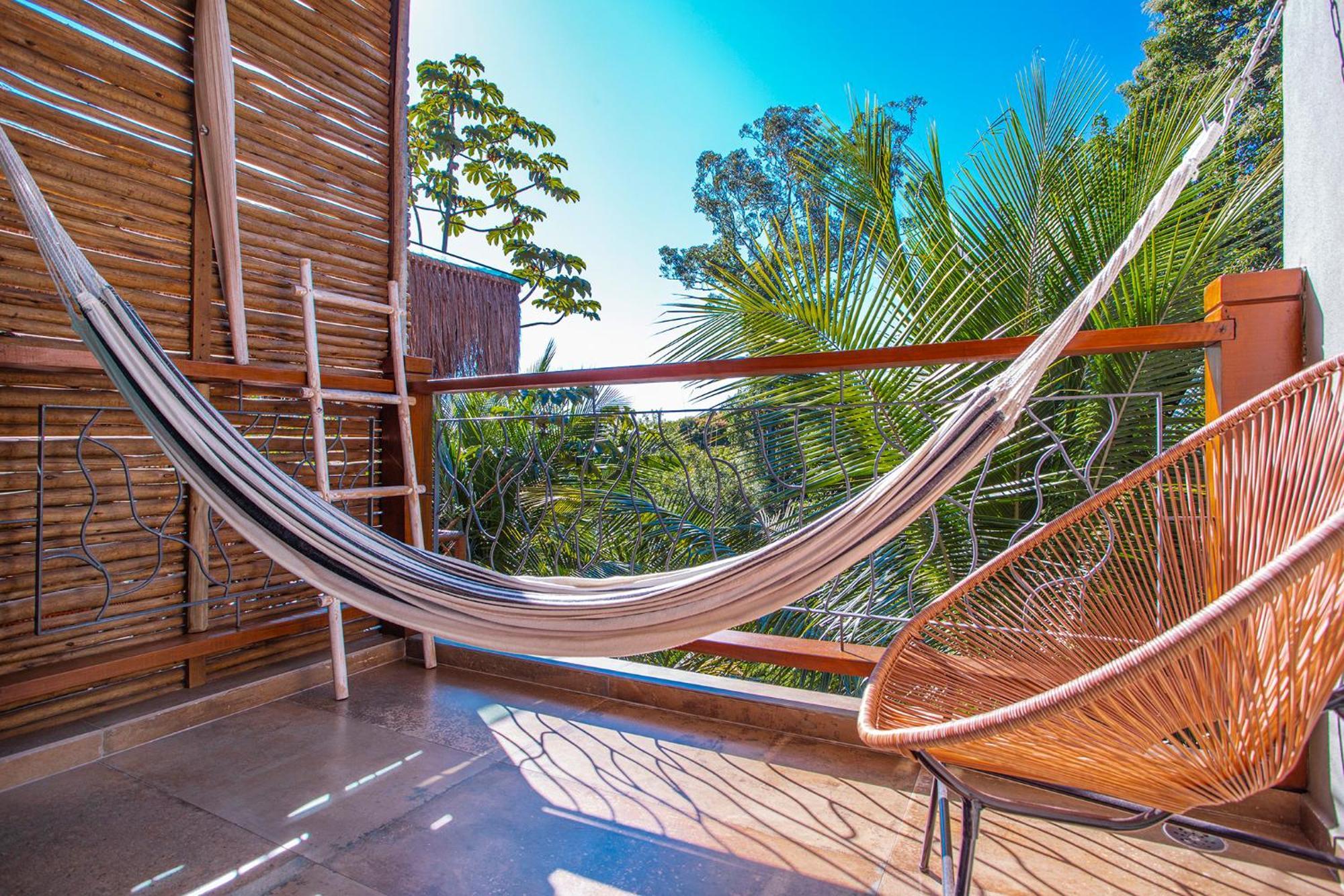 Hotel Vila Kebaya Ilhabela Exteriör bild