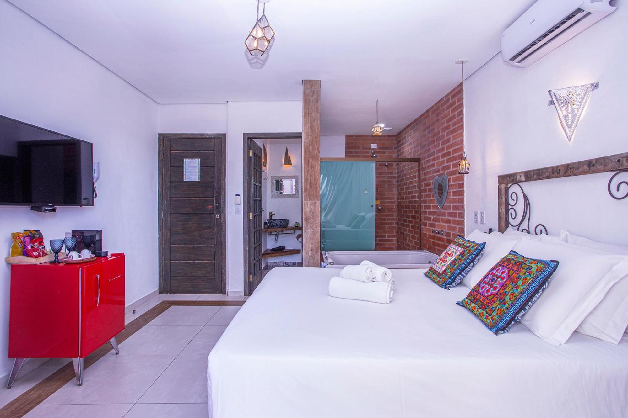 Hotel Vila Kebaya Ilhabela Exteriör bild