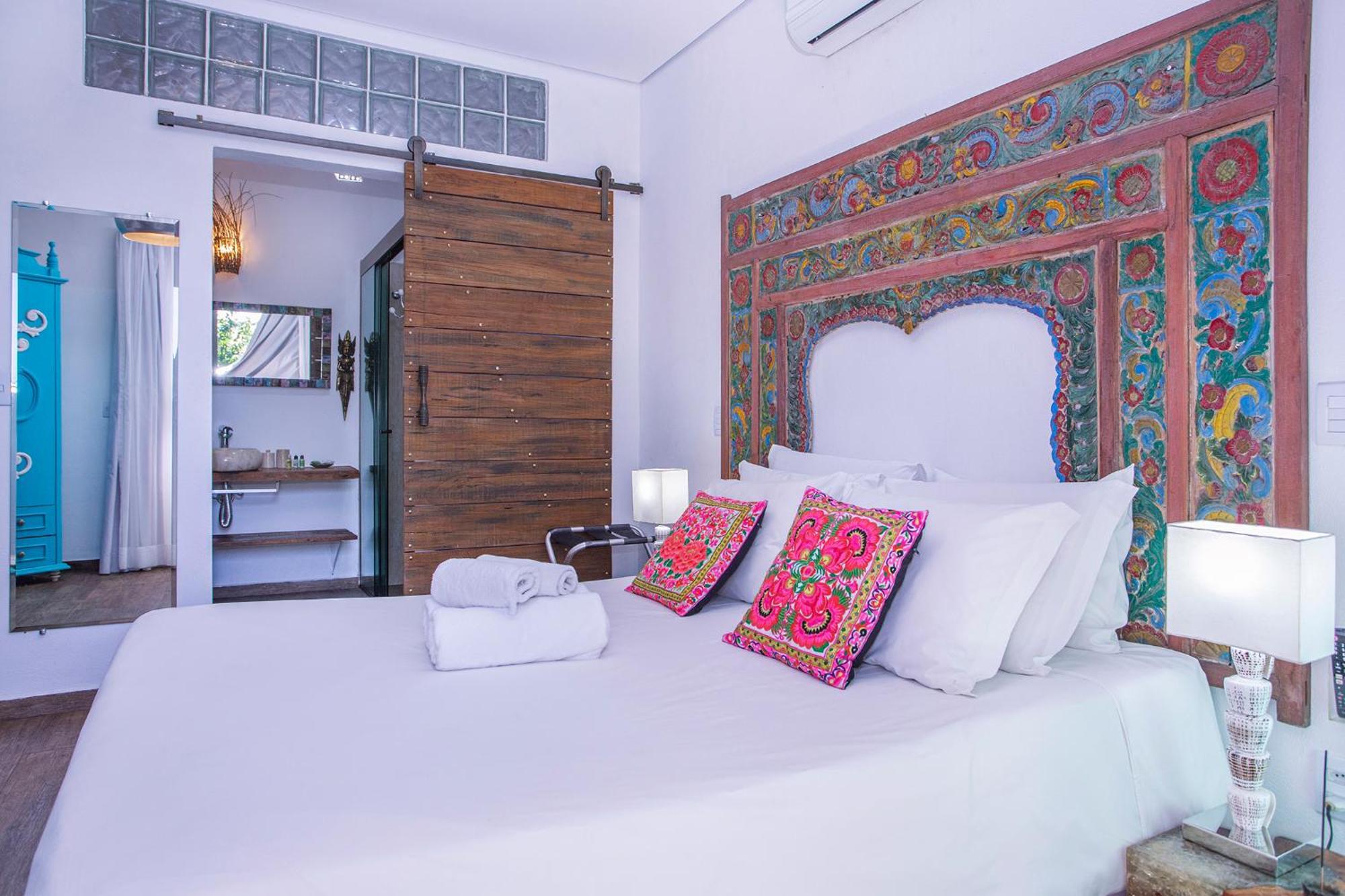 Hotel Vila Kebaya Ilhabela Exteriör bild