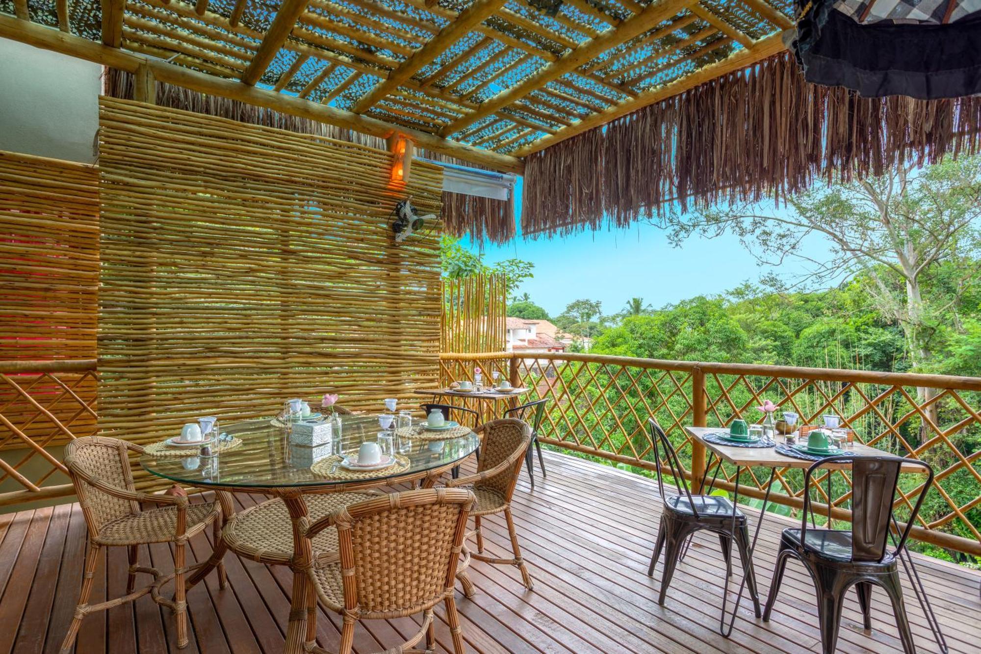 Hotel Vila Kebaya Ilhabela Exteriör bild